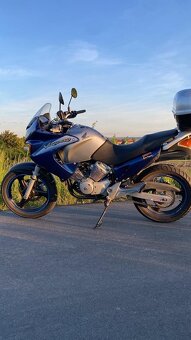 Honda Varadero 125 - 3
