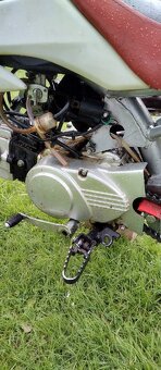 Pitbike Kopie Honda 110 - 80
Text - 3