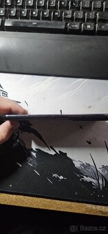 Samsung Galaxy S22 256GB - vadný usb-c port - 3