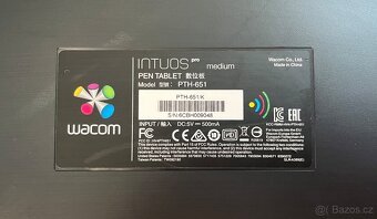 WACOM Intuos Pro M + Grip Pen + Wacom Case - 3