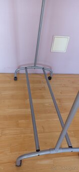 Prodám stojan na šaty, štendr - 3