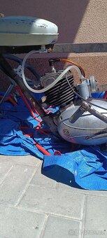 Motokára ČZ 125 T, Malaguti - 3