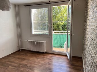 Pronájem 1+1, Trutnov – Pampelišková, balkon, 45 m² - 3