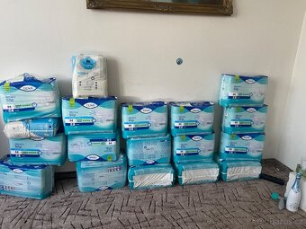 Plenky 17 balíku po 30 kusech a podložky 5 balíku po 30 kuse - 3