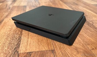 Sony Playstation 4 Slim (CUH-2016A) 500 GB - 3