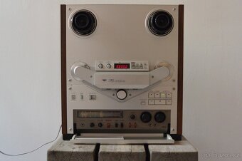 Akai GX-747 stříbrný, Auto-Reverse. - 3