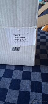 Prodám nepoužitou sadu hrnků s talířkem - 3