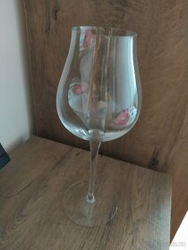 Skleněná číše - 3