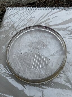 Renault 4 - skla předních světel - 3