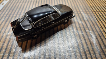 Tatra 603, model - 3