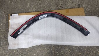 Mercedes GLS X167 2019 - Lavy predny lem blatnik - 3