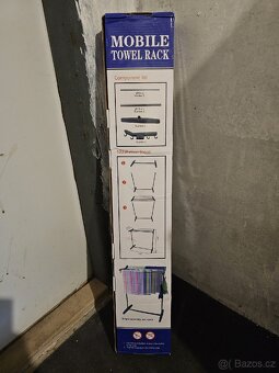 Mobilní věšák - 3