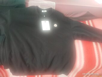 2 Mikiny Moncler - 3