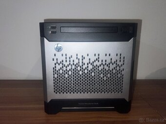 HP ProLiant MicroServer Gen8 - 3