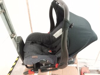 Vajíčko a isofix - 3