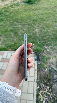 iPhone 11 Pro - 3