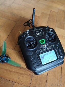 FPV dron - komplet - 3