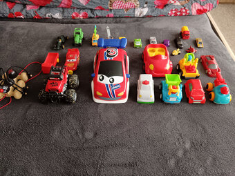 Prodám autíčka viz foto - 3
