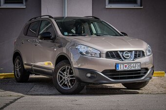 Nissan Qashqai 1.6i Tekna 4x2 (EU5) - 3