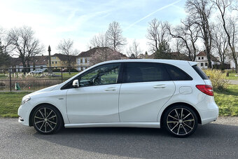 Mercedes - Benz B 180, 90 kW, M2012 - 3