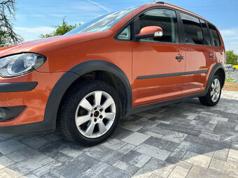 VW Touran Cross 1.9 tdi, 77 KW, rok 2008 - 3