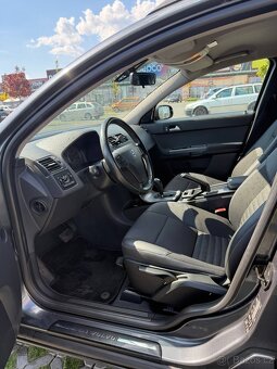 Volvo v50 - 3