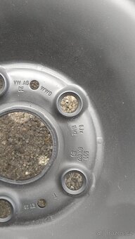 Prodám Plecháč originální VW 5x112, 6Jx16 ET 48 - 3