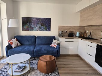 Dům 2+kk, 53 m2 / terasa, zahrada - 3