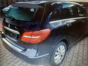 mercedes B180 W246 rv2015 - 3