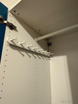 Šatní skříň ikea - 3