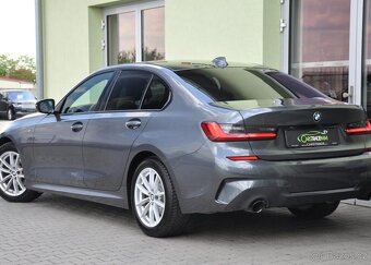 BMW Řada 3 320xD M-SPORT ČR 1.MAJ - 3
