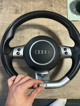 Volant Audi RS4 B7 EU - 3