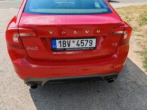 Volvo S60 2.0 T3 R-Design 112 kW - 3