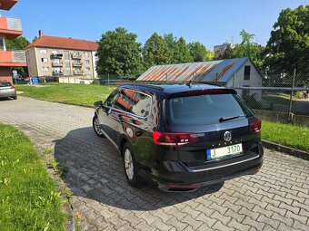 VW Passat B8 kombi tdi 110 kw - 3
