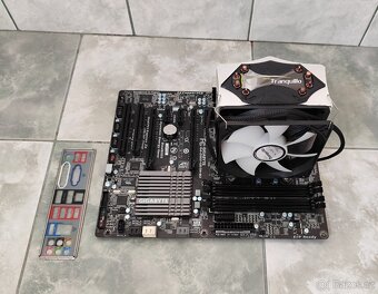 ZÁKLADNÍ DESKA GIGABYTE GA-Z68X-UD3H-B3 - 3