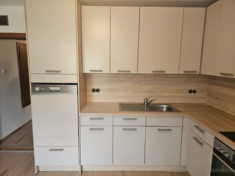 Kompletní kuchyně NOBILIA SAND vč. spotřebičů - 3