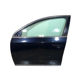 Všechny dveře černá metalíza LC9X VW Passat B7 r.v. 2015 - 3