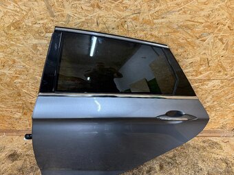 LEVÉ ZADNÍ DVEŘE HYUNDAI I40 KOMBI TITANIUM SILVER T6S - 3