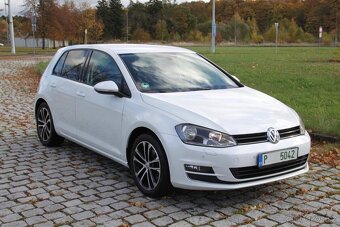 GOLF 7 5dv. 1.4TSI-92kw,LOUNGE,NEZ.TOP,Výhřev Volantu,2015 - 3
