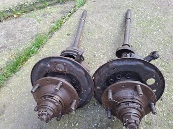 Barkas B1000 poloosy a kolo s pneu - 3