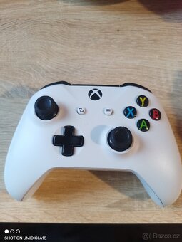 Ovladače Xbox one S - 3
