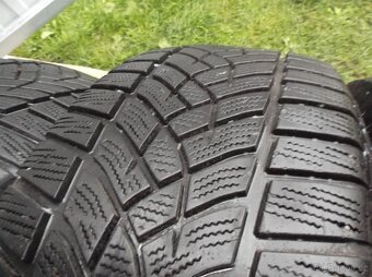 225/50/18 99V GOODYEAR 2 KS ZIMNÍ - 3
