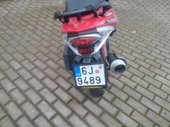 Prodám skútr maxon - 3