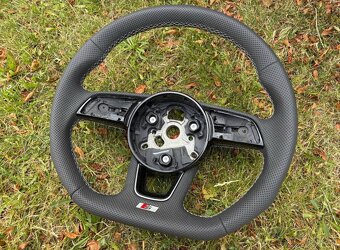 AUDI VOLANT KOZENY PERFOROVANY A3 A4 A5 - 3