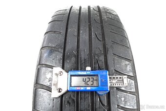 Nissan Almera Tino - Originání 15" alu kola - Letní pneu - 3