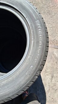 215/60 R16 - 3