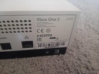Xbox one S - 3