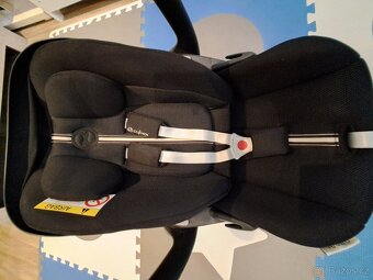 Autosedačka Cybex Cloud G i-Size Plus (Barva: Moon Black 202 - 3