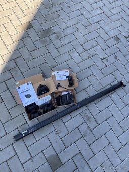 Střešní nosiče Thule Mercedes Benz E kompletní set se zámky - 3