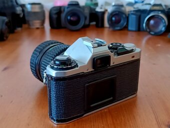 PENTAX ME super (SMC Pentax 40-80mm) - 1979 - 3